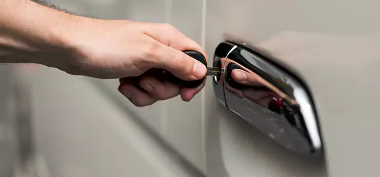 Why Choose Our Auto Locksmith Team in Orland Park, IL?